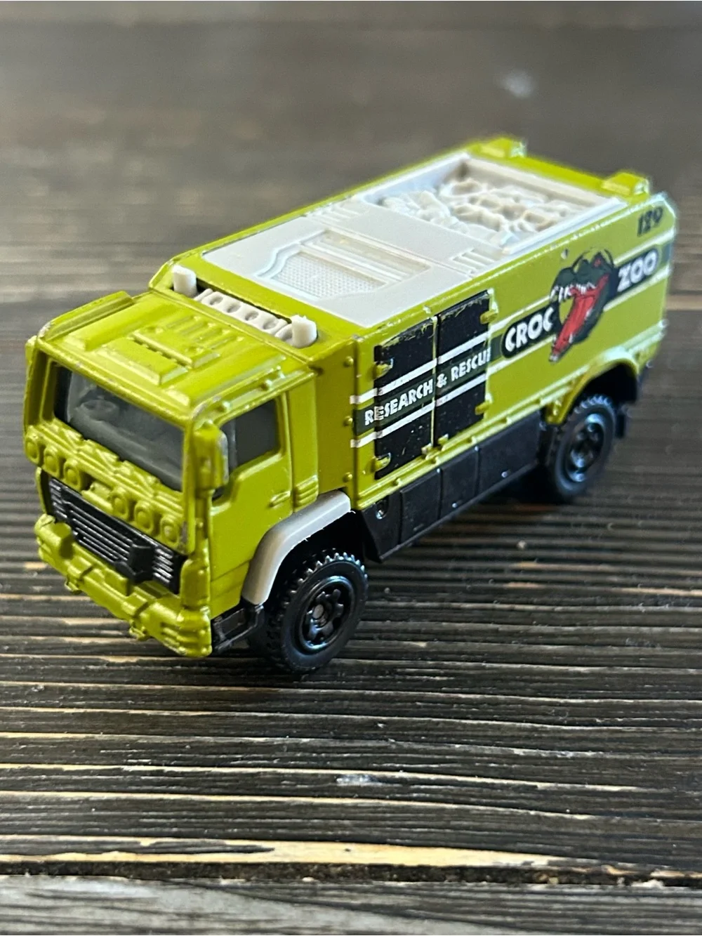 Matchbox Desert Thunder V16 MB712 2006 Mattel Croc zoo Green Truck Thailand 03